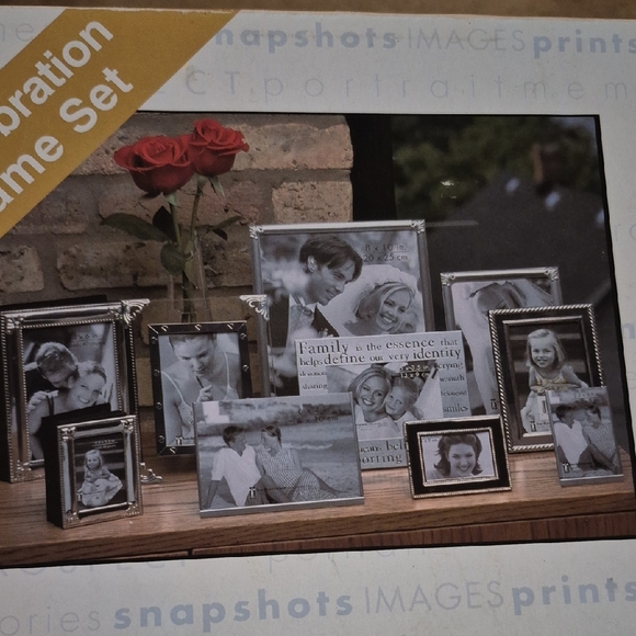 Silver Picture Frame Set - Picture 2 of 3